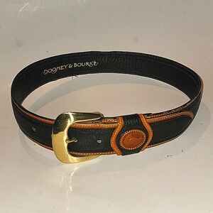 DOONEY & BOURKE ALL WEATHER, PEBBLED LEATHER BELT